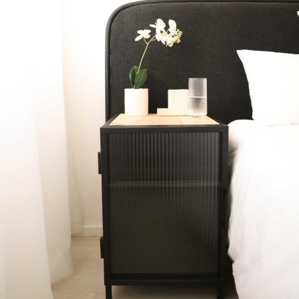 STUDIO DELTA - SINGLE DOOR BEDSIDE CABINET